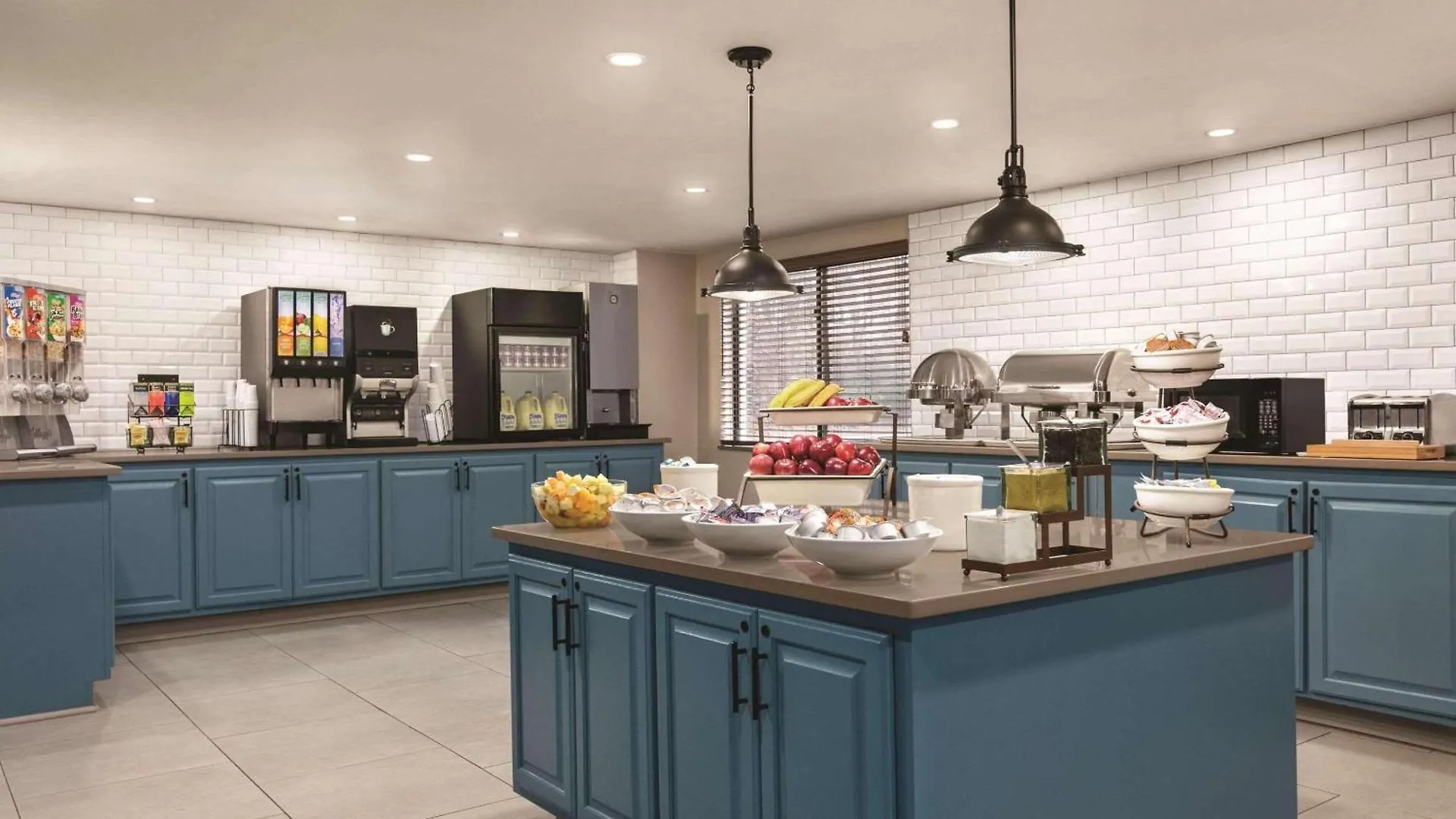 Country Inn & Suites By Radisson, Williamsburg East Busch Gardens , Va