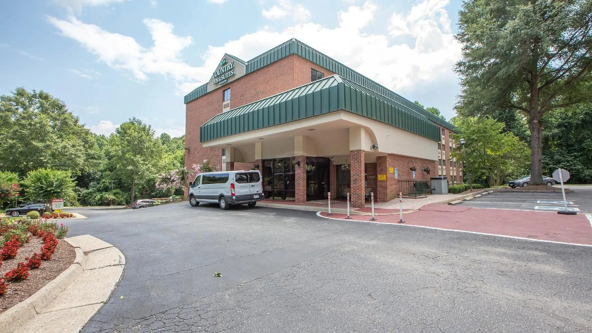Country Inn & Suites By Radisson, Williamsburg East Busch Gardens , Va
