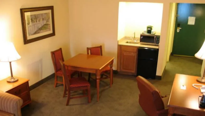 Country Inn & Suites By Radisson, Williamsburg East Busch Gardens , Va Hotel